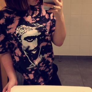 Tupac shirt